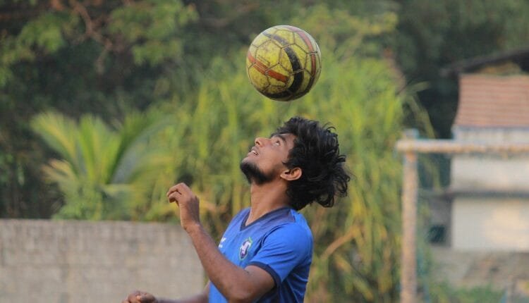 20 Best Midfielders in the World